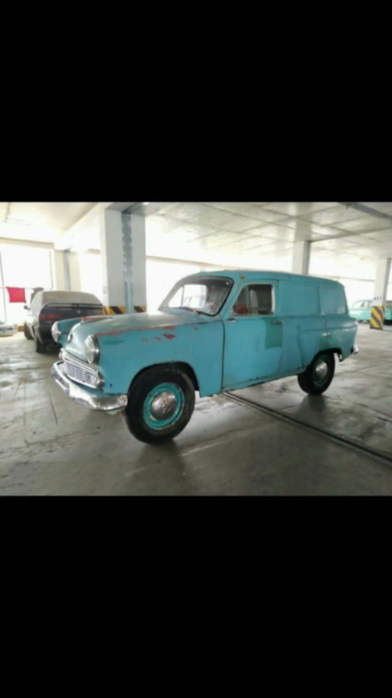 Москвич 430 зелёный