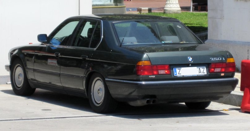 BMW e32 750il