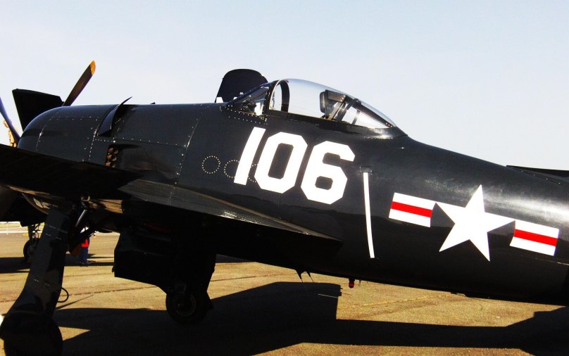 Гоночный самолет Grumman f8f-2 Bearcat