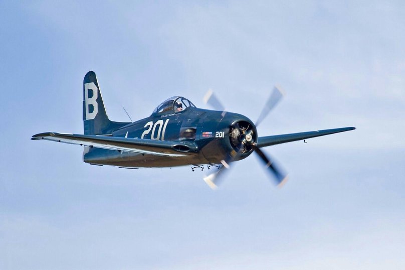 Истребитель Grumman f8f Bearcat