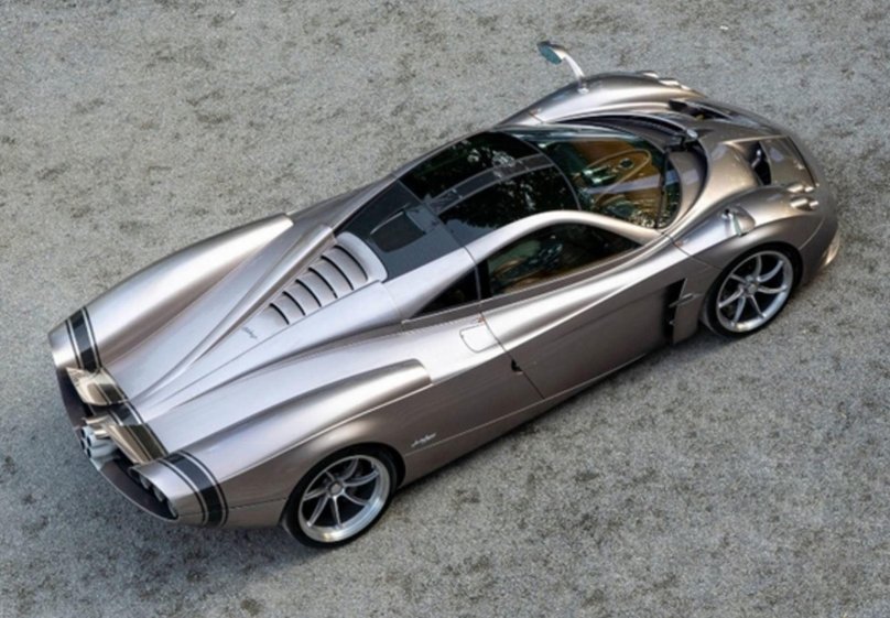 Pagani Huayra Codalunga 2023