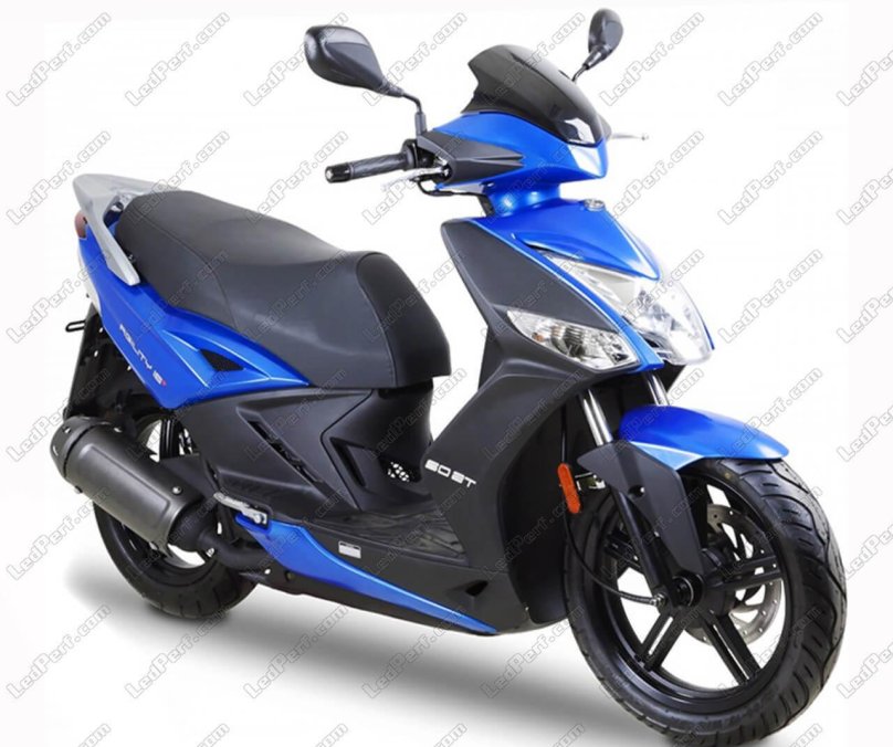 Скутер Кумко 50