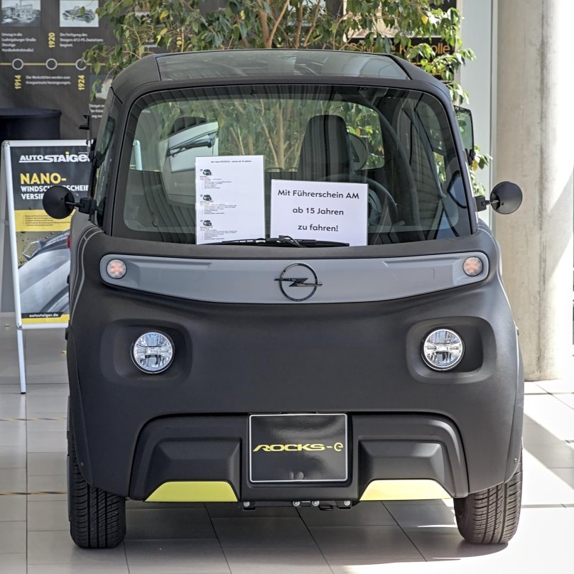 Ситроен Ami 2020