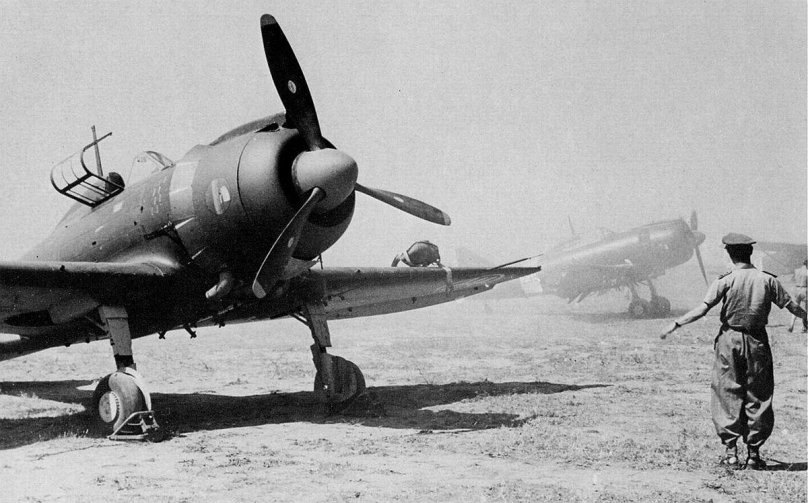 Реджиане re.2002 «Ариете»