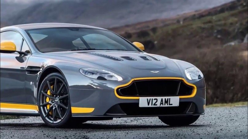 Aston Martin Vantage 2017
