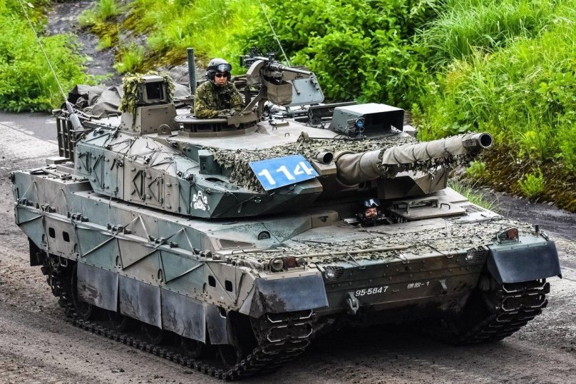 Type 90 MBT Mitsubishi