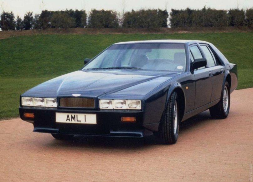 Aston Martin Lagonda 1976