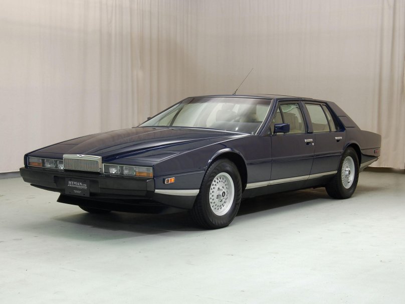 Aston Martin Lagonda 1982