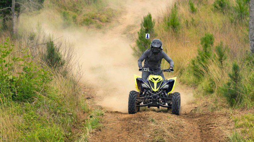 Квадроцикл Yamaha yfm700r