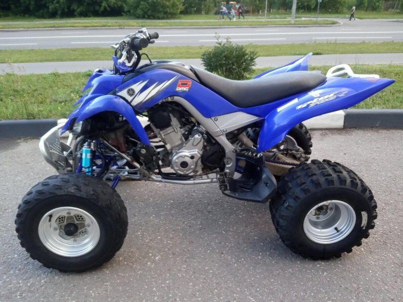 Yamaha Raptor yfm700