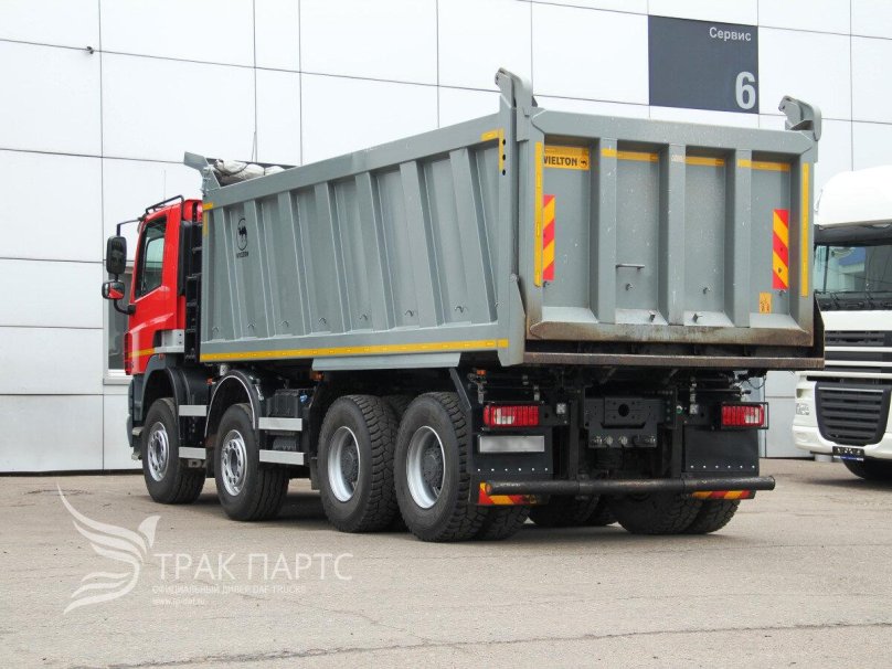 Самосвал DAF CF 8x4