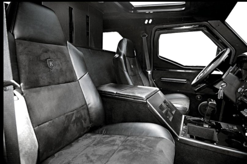 Conquest Knight XV салон