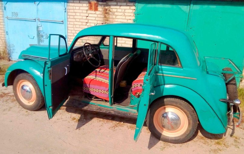 Авто Москвич 400