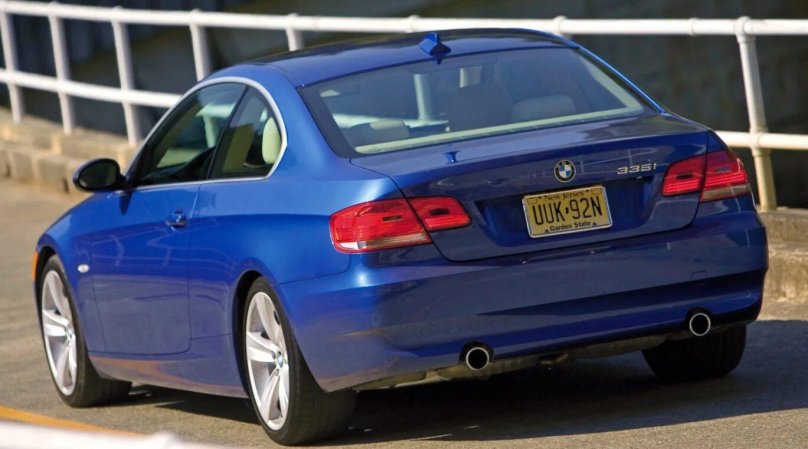 БМВ 335i купе
