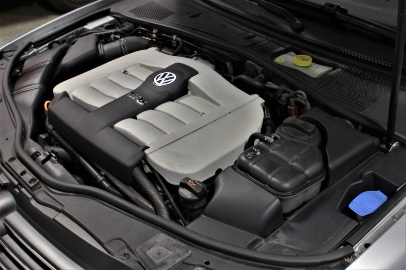 Мотор w8 Passat b5