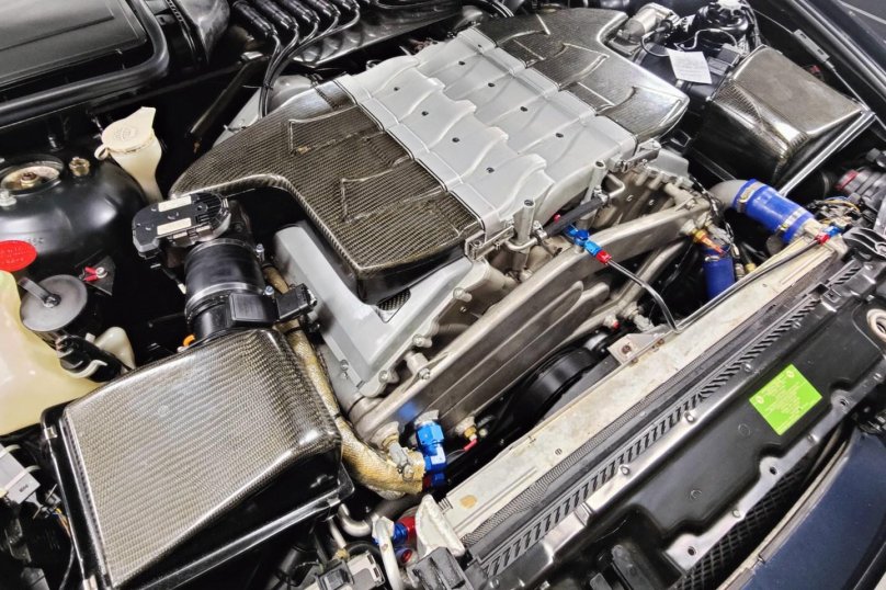 12 Цилиндровый БМВ