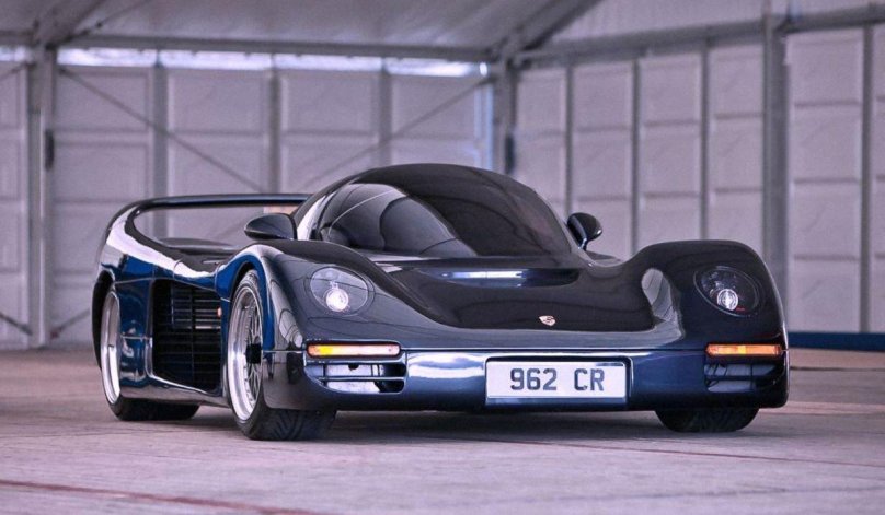 Porsche 962