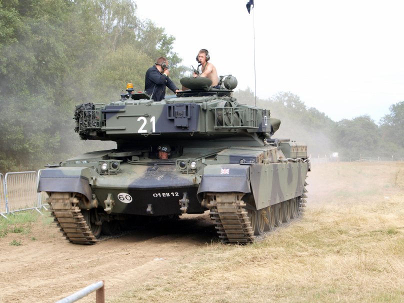 Танк Чифтен