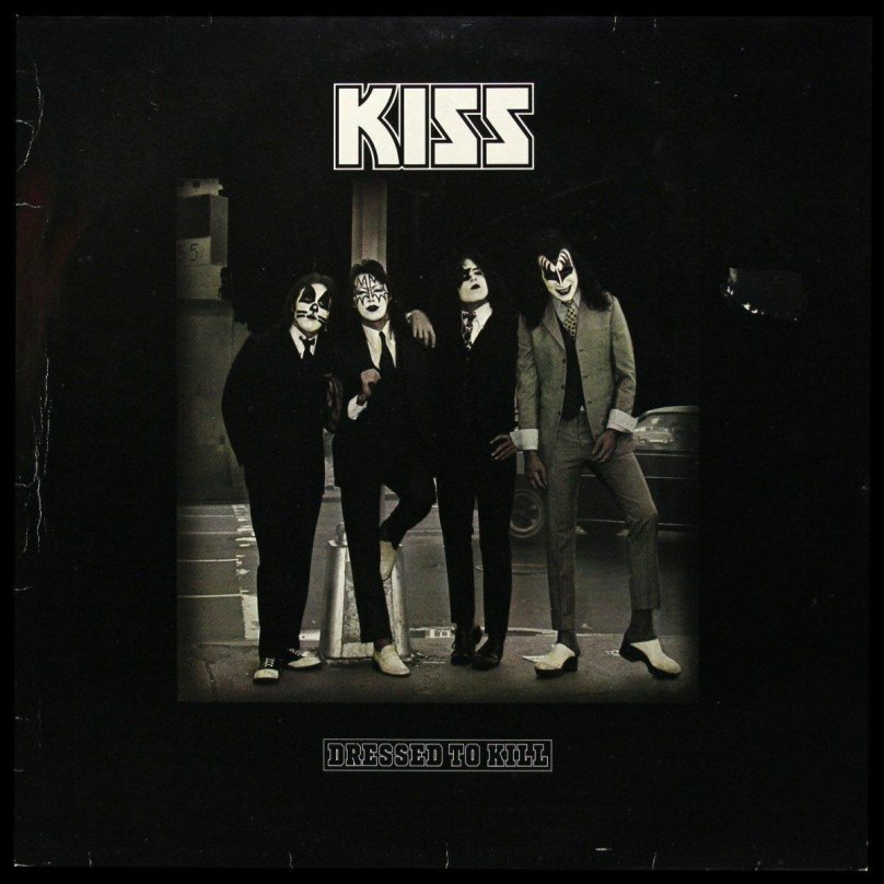 Kiss группа Dressed to Kill 1975