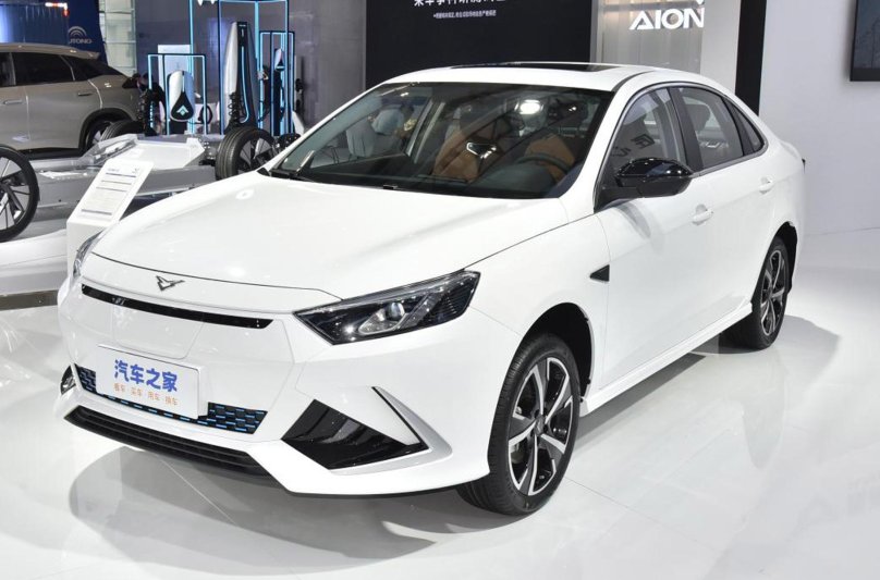 Китайский седан Kaiyi