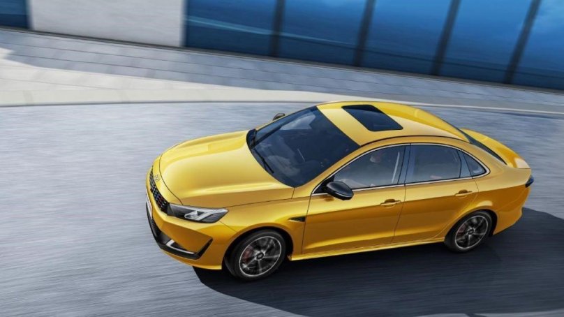 Китайский седан Kaiyi e5