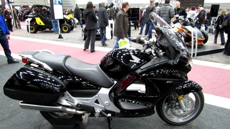 Honda st1300