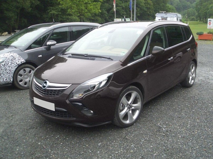 Opel Zafira c
