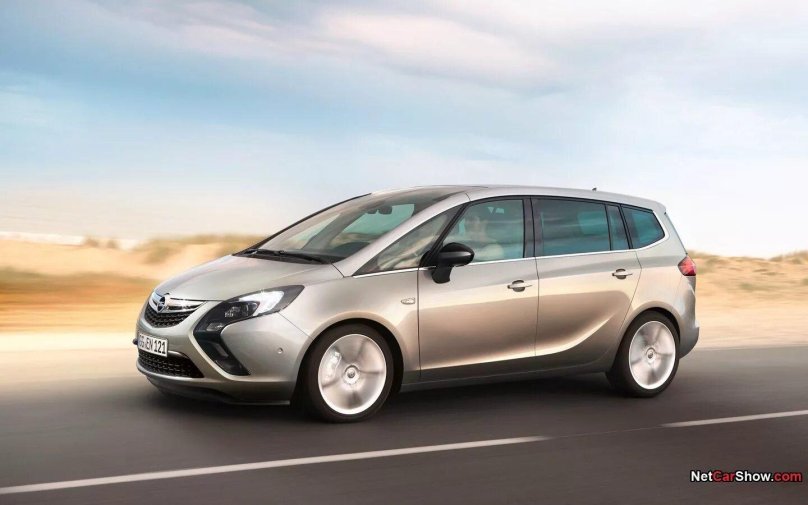 Опель Зафира Турер 2013