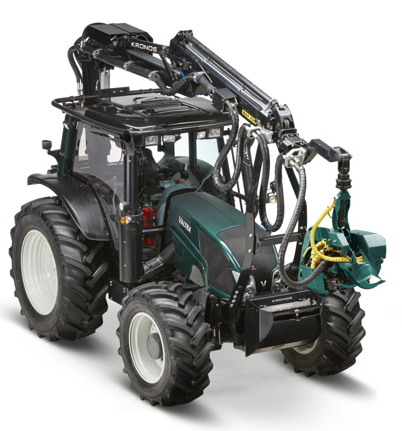 Лесной трактор Valtra