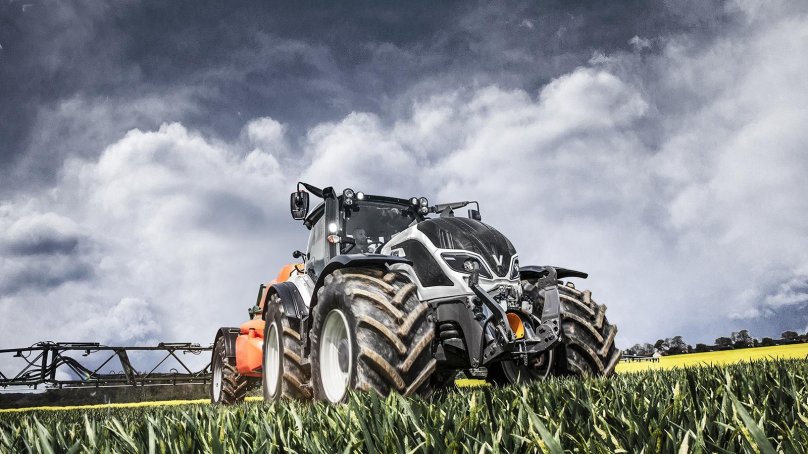 Трактор Valtra t235v