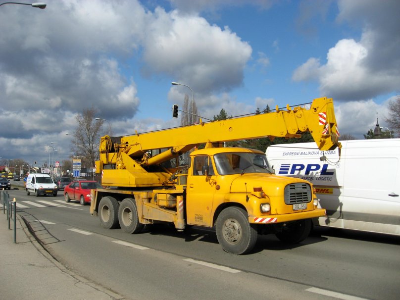 Татра 148 автокран