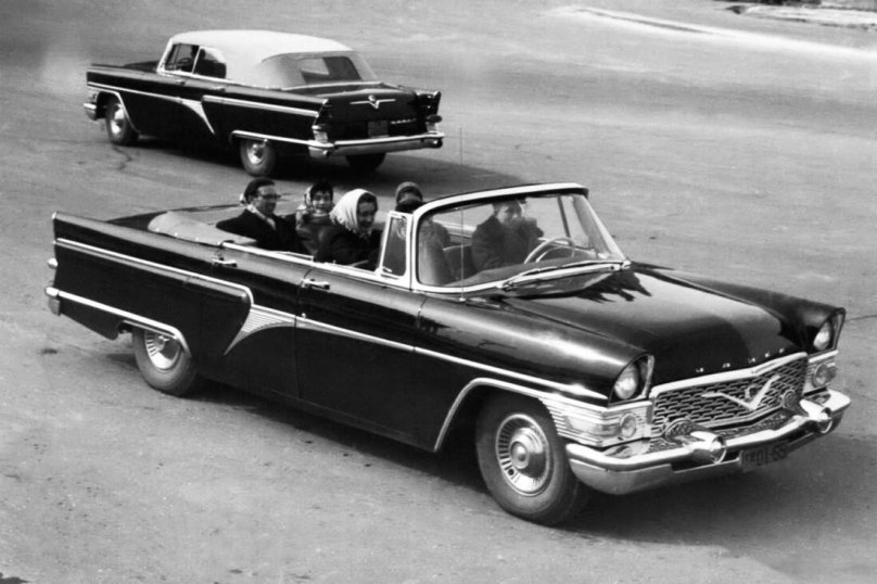 ГАЗ 13 Чайка кабриолет