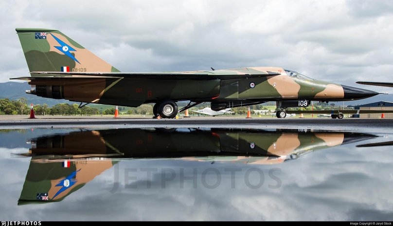 General Dynamics f-111c.