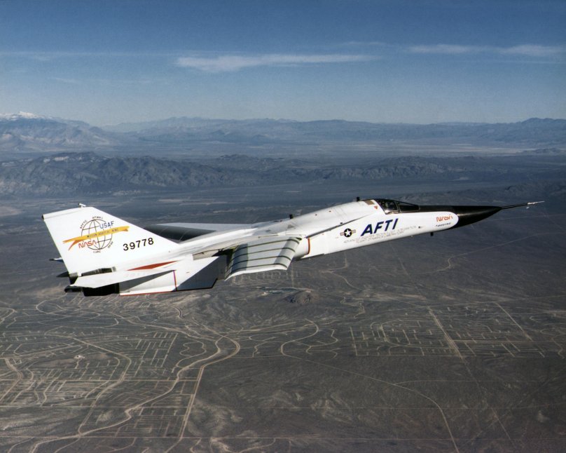 General Dynamics-Grumman f-111b