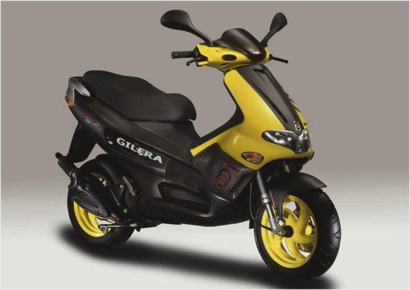 Гилера раннер мопед