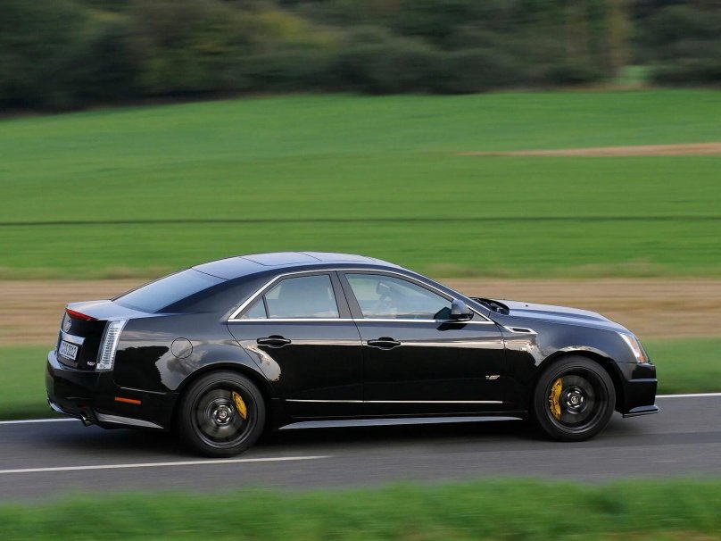 Cadillac CTS V 2010