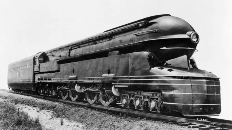Раймонд Лоуи паровоз