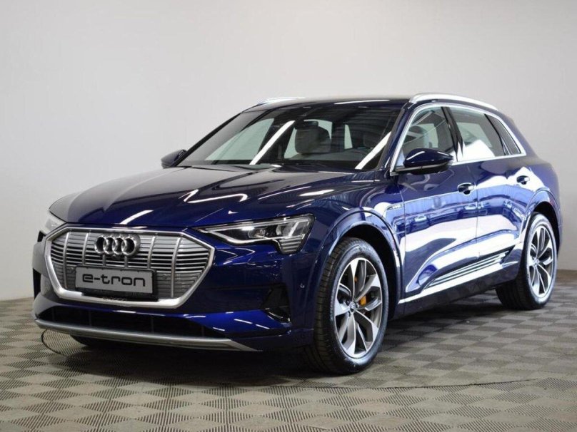 Audi e-tron 55 i, 2021