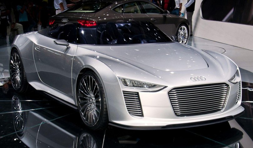 Audi e-tron 2013