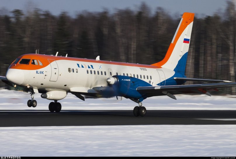 Ил-114 механизация крыла