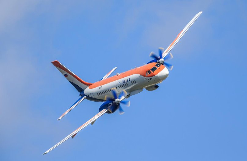 Ил-114-300 салон