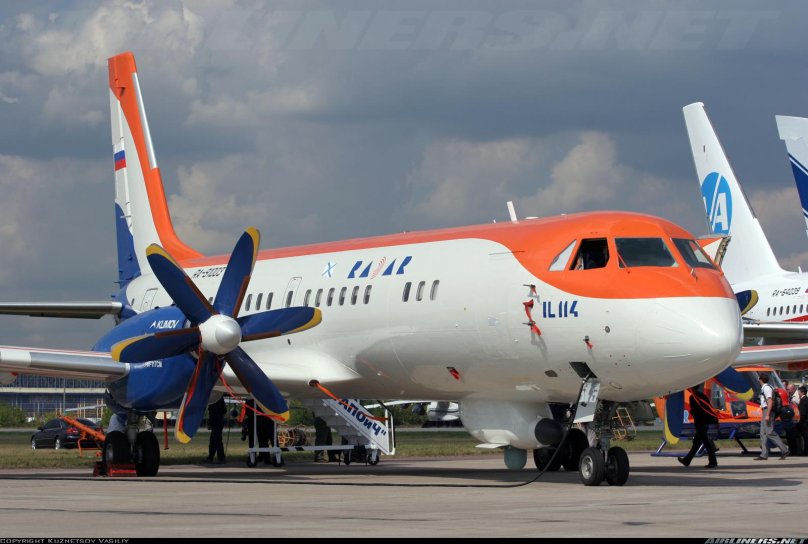 Ил-114-300