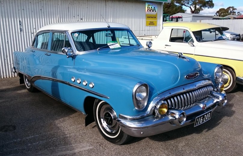 Buick Roadmaster 1953