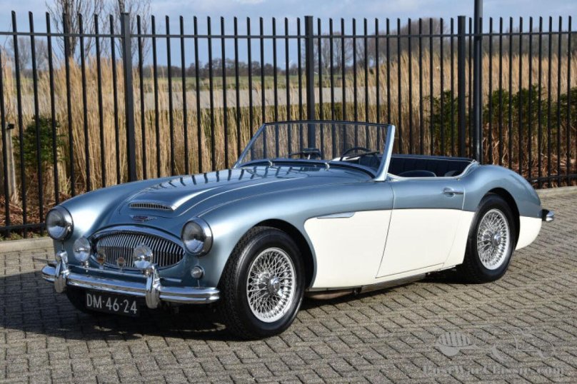 Остин Хили 3000