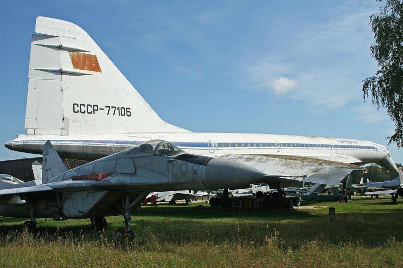 Tupolev tu-144