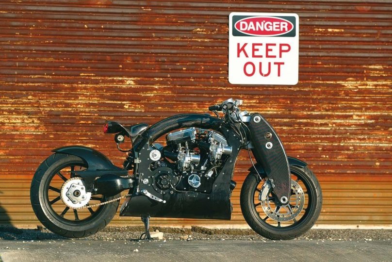 Ducati 900 SS Custom