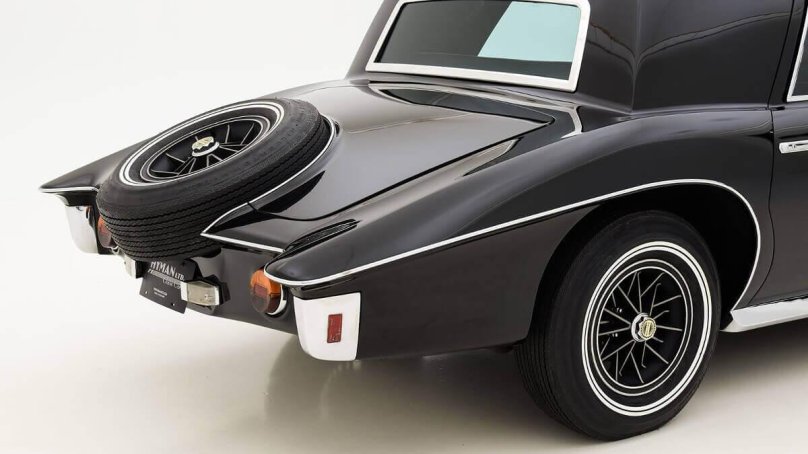 Stutz Blackhawk 1971