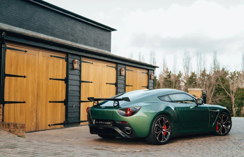 Астон Мартин v12 Zagato