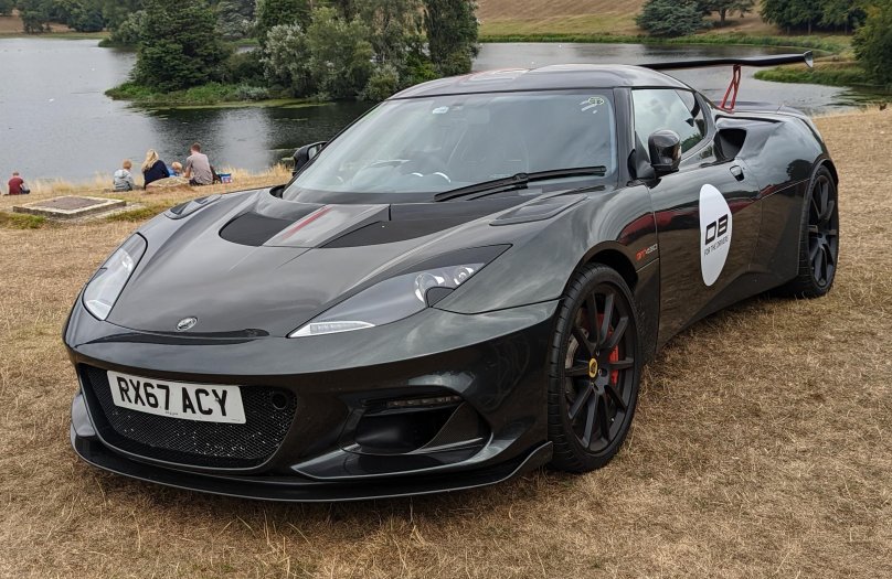 Машины 90х Lotus Evora