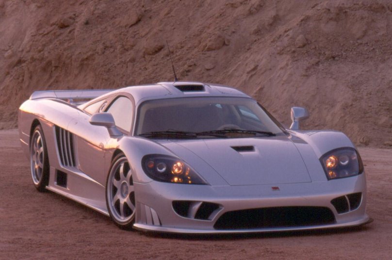 Saleen s7 White